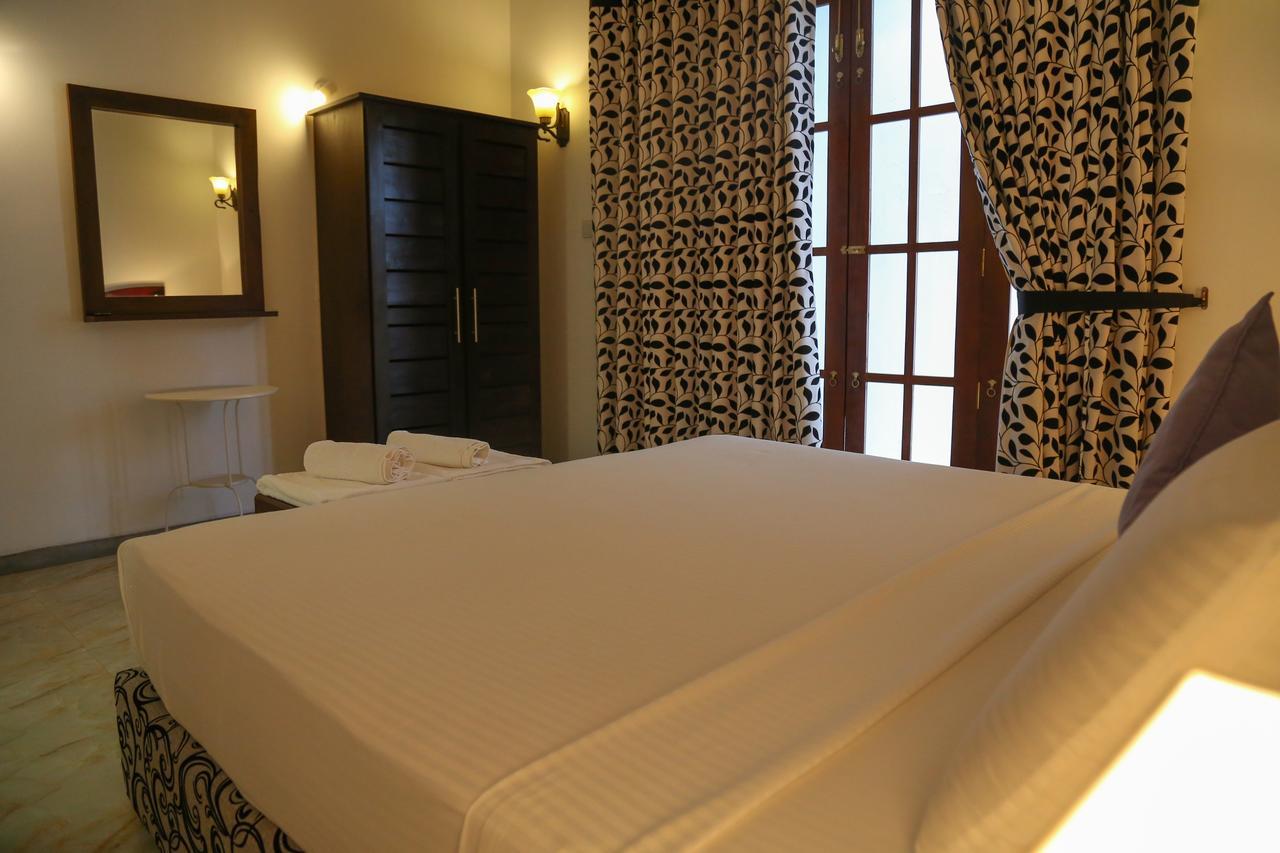 Sithi Villa Hikkaduwa Dış mekan fotoğraf